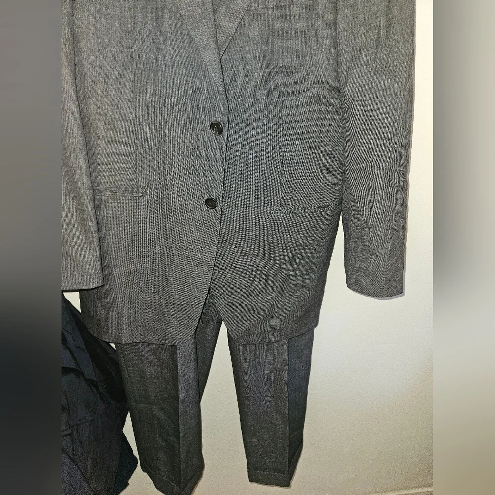 Ralph Lauren Mens 2 Piece Suit Size 41T - Picture 2 of 12